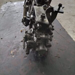 Nissan Diesel Spare Parts (Engine Head, Engine Parts)